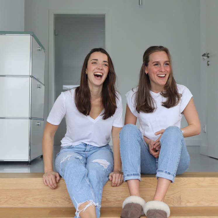 Unterstützung durch die Hebammen Lara Müller und Jil Weichert in Bonn